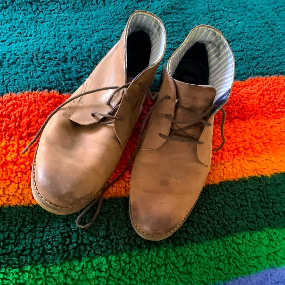 Sperry - Picture 2 of 3